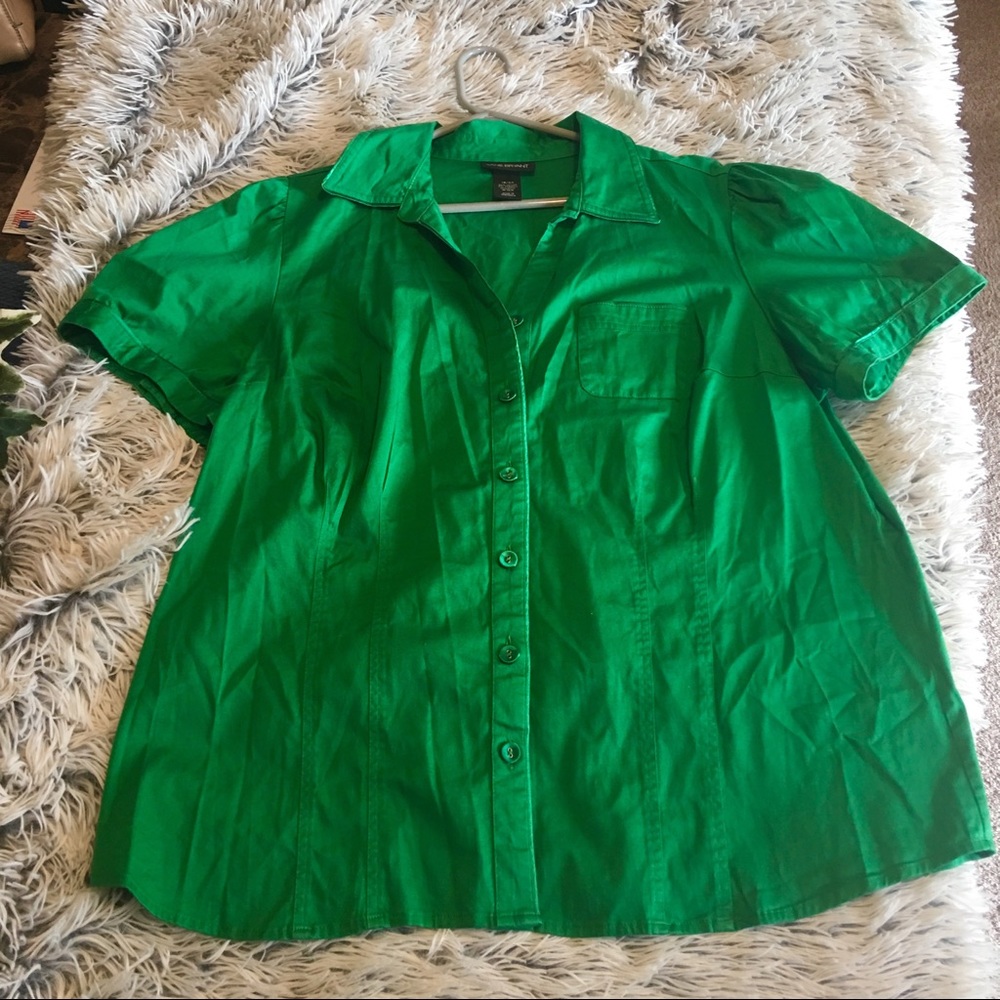 Emerald green button up blouse 18/20.